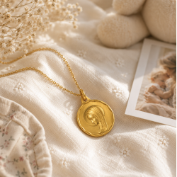 Médaille Vierge présente...