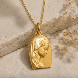 Médaille Vierge en sabot...