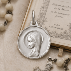 Médaille Vierge présente...